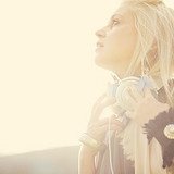 Profile Picture of Tania McHendrie (@TaniaMacca) on Twitter