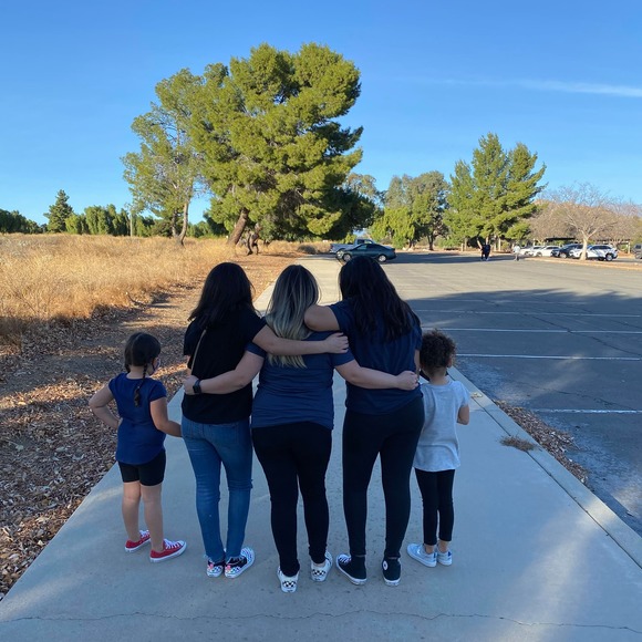 Profile Picture of Mandy Michelle (@loveie2722) on Poshmark