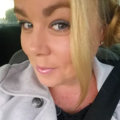 Profile Picture of Kelli Miles (@kelmiles) on Twitter