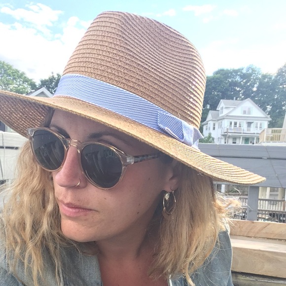 Profile Picture of Shealan Conway (@shealana) on Poshmark