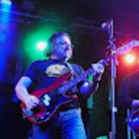 Profile Picture of Chris Santucci (@cjsantucc) on Poshmark