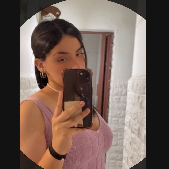 Profile Picture of giu (@giulibarrosoo) on Tiktok