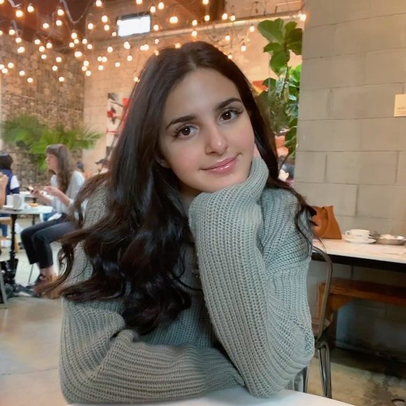 Profile Picture of Ghazal Fallahpour (@ghazalfa) on Poshmark