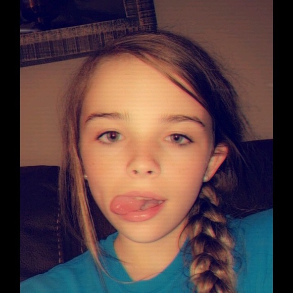 Profile Picture of Daytona Barrette (@daytonab14) on Poshmark