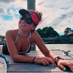 Profile Picture of Elizabeth Roberts (@_elizzroberts) on Instagram