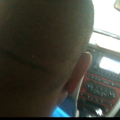 Profile Picture of Joshua Campanelli (@Polar_Bear_75) on Twitter