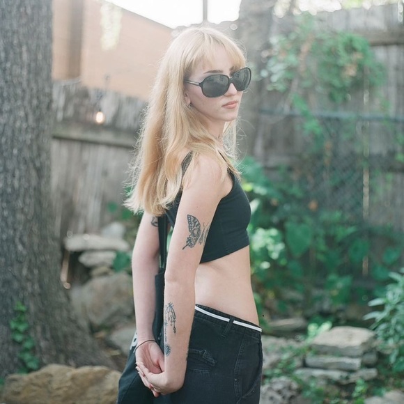 Profile Picture of Bianca Cossermelli finzi (@bcfinzi) on Poshmark