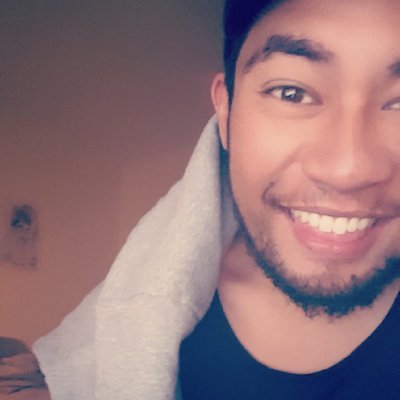 Profile Picture of Jesse (@WayTooKiwi) on Twitter