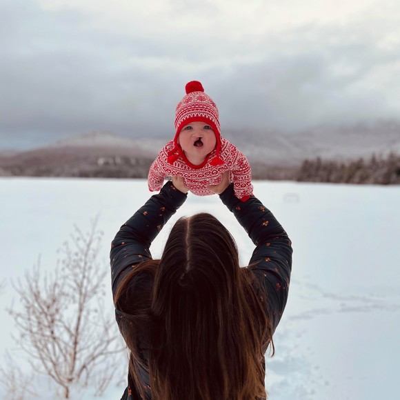 Profile Picture of Ivy Wallace (@ivy_wallace) on Poshmark