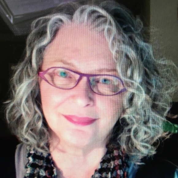 Profile Picture of Donna Cognac (@cognaclady) on Poshmark