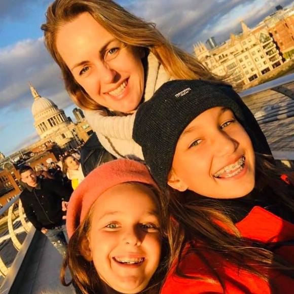 Profile Picture of Siobhan Casey (@shackelcartel) on Poshmark