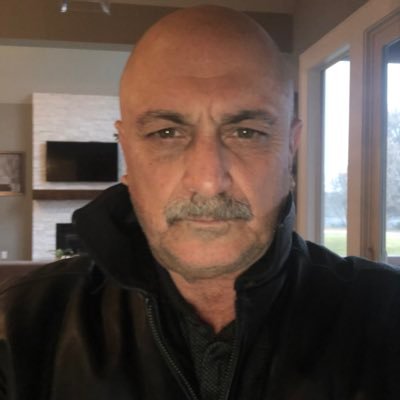 Profile Picture of Steve Vitale (@stevevitale14) on Twitter