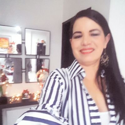Profile Picture of Rosalba Rocha Florez (@RochaF0710) on Twitter