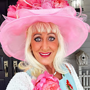 Profile Picture of Dee Dee Larson (@Appleonia3) on Youtube