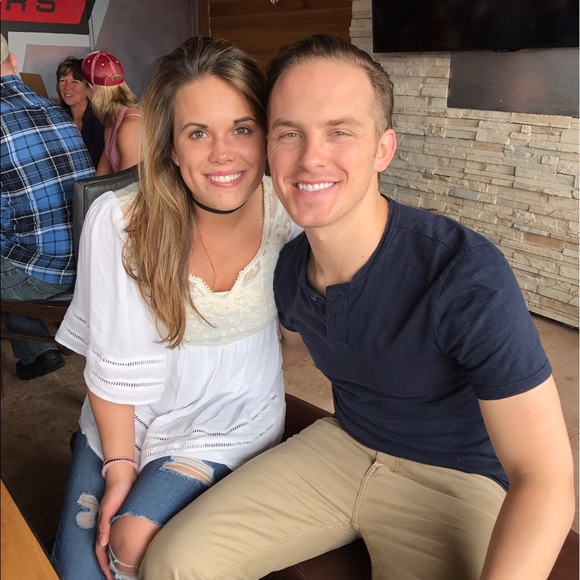 Profile Picture of Ariel Rolnick (@anorb91) on Poshmark