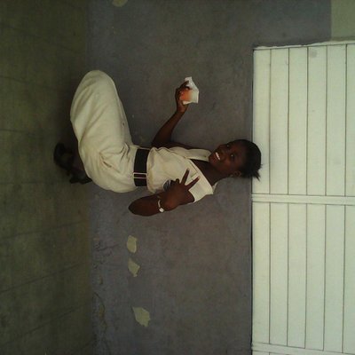 Profile Picture of Larissa Campbell (@Larissa19741613) on Twitter