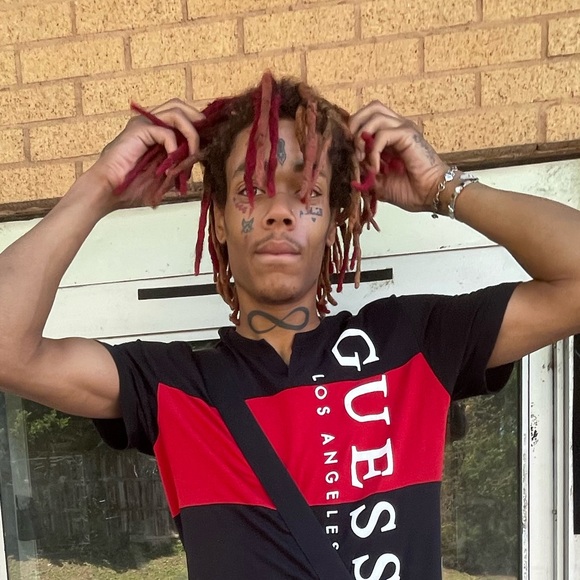 Profile Picture of Jedyn Goodson (@itbepeace23) on Poshmark