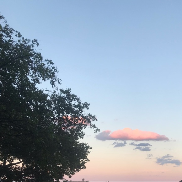 Profile Picture of Jo Palmer (@jsparkle501) on Poshmark