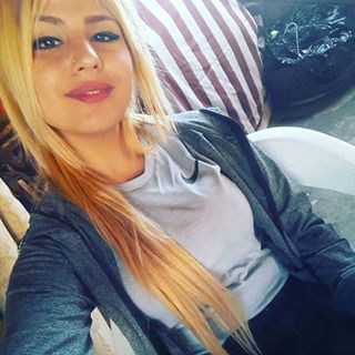Profile Picture of Defne Arslan (@Defne-Arslan) on Facebook