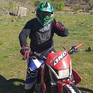 Profile Picture of Ariel Ledezma (@ariel.ledezma.925) on Facebook