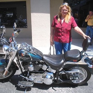 Profile Picture of Lynn Enriquez (@azoramyth) on Myspace