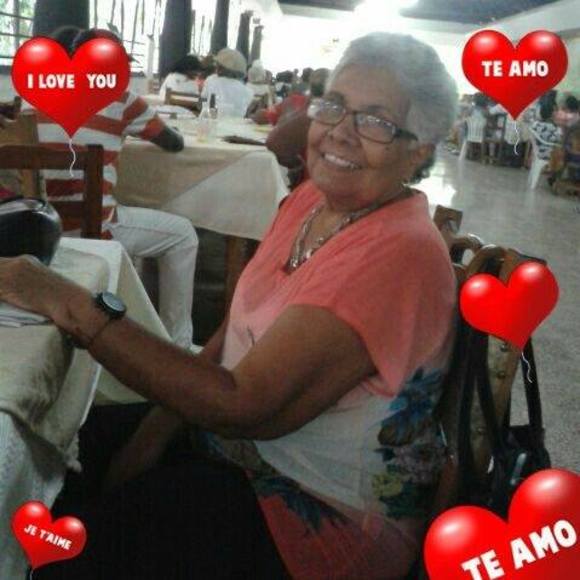 Profile Picture of Oralia dominguez cuza Oralita (@oraliado) on Poshmark