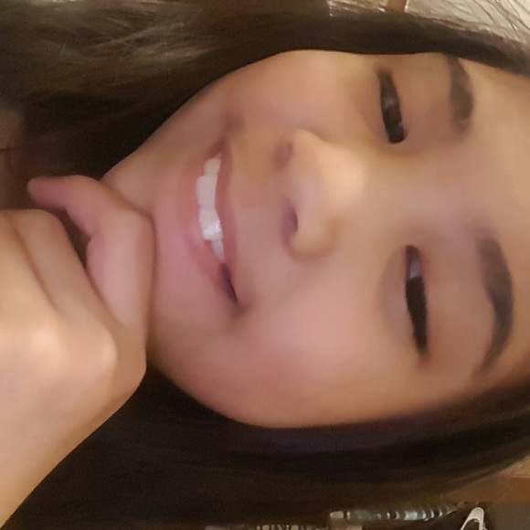 Profile Picture of Super silly Silly (@s_silly) on Poshmark