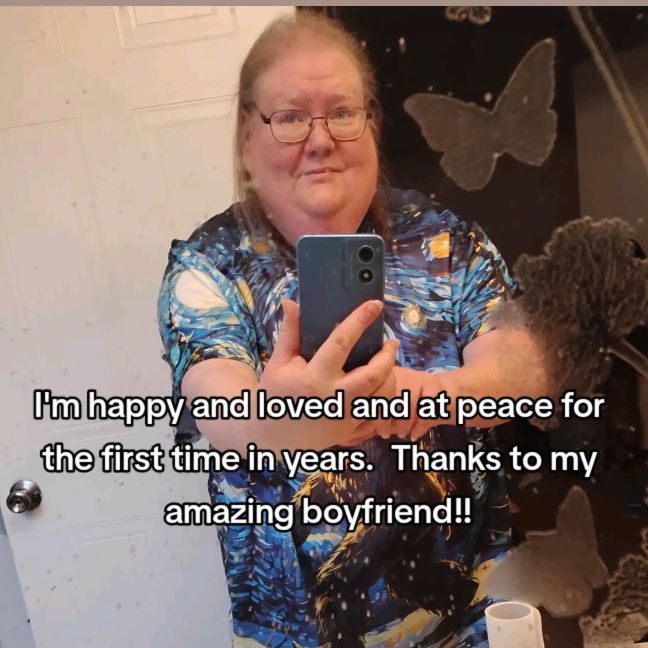 Profile Picture of shellymcbee4 (@shellymcbee4) on Tiktok