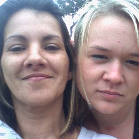 Rita Lavenduskey - Poshmark Profile Picture of Rita Lavenduskey (@retuh) on Poshmark