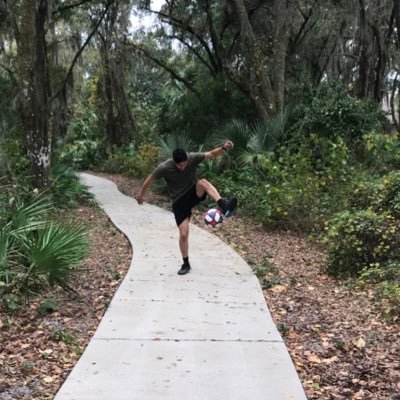 Profile Picture of Carlos Mendez (@CarlosMendez174) on Twitter