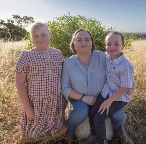 Profile Picture of Carrie Campbell (@carriecampbe714) on Poshmark