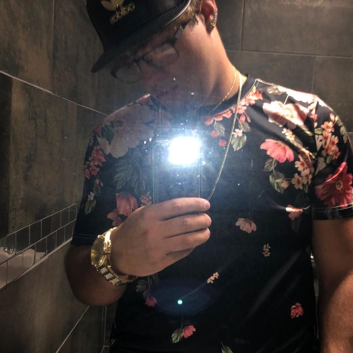 Profile Picture of John Bohr (@john_bohr101) on Tiktok