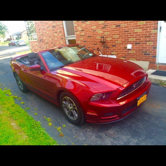 Profile Picture of Nephi Tuozo (@bozzbalita24) on Poshmark