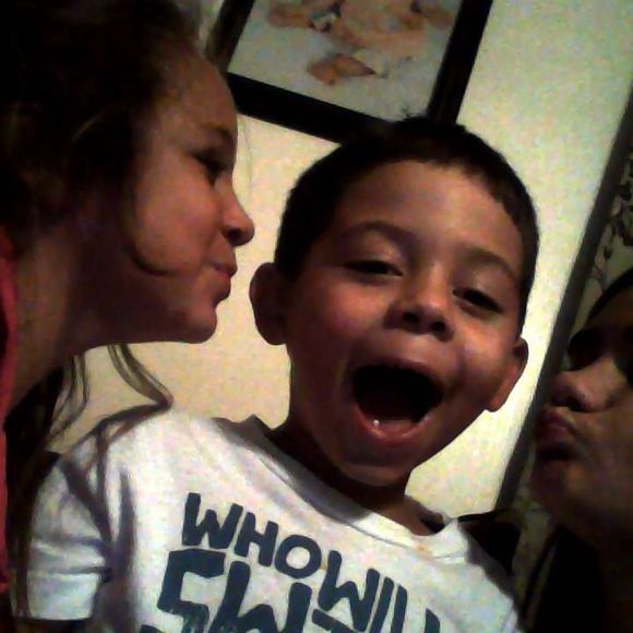 Profile Picture of Rob Alvarado (@r299ob) on Poshmark