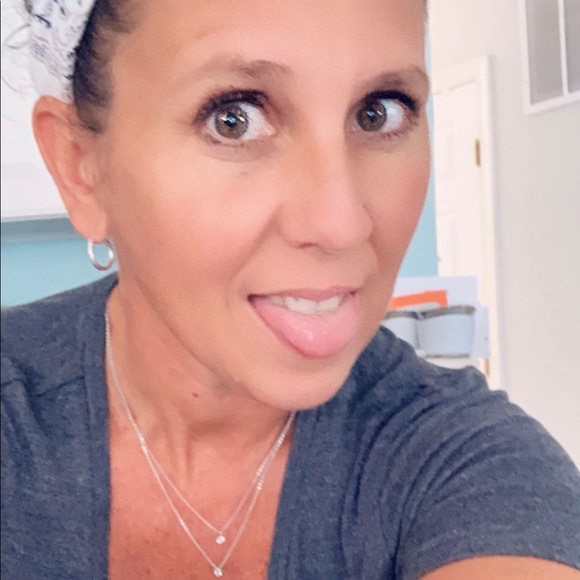 Profile Picture of Tera Martin (@teramartin834) on Poshmark