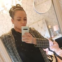 Profile Picture of Mandi Blake (@mandi-blake-6) on Quora