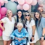 Profile Picture of Mollie Kate McPhail (@molliekatemcphail) on Instagram