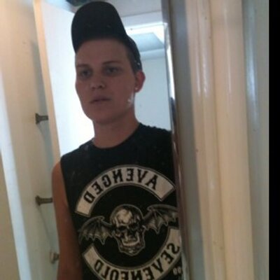 Dustin Wilkie - Twitter Profile Picture of Dustin Wilkie (@dustinwilkie2) on Twitter