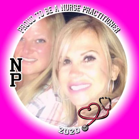 Profile Picture of Sandra Craig (@sjcraig7) on Poshmark