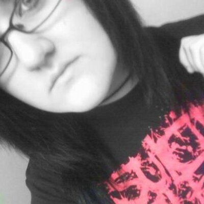 Profile Picture of Danielle Hodnett (@DanielleIsDead) on Twitter