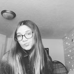 Profile Picture of Ella Waldron (@ellabellawaldo) on Instagram