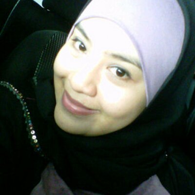 Profile Picture of Lisa Yuniati (@LisaHusin) on Twitter