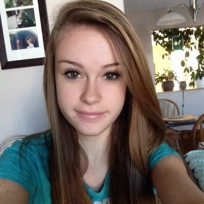 Profile Picture of Christine Larson (@LhristineCarson) on Twitter