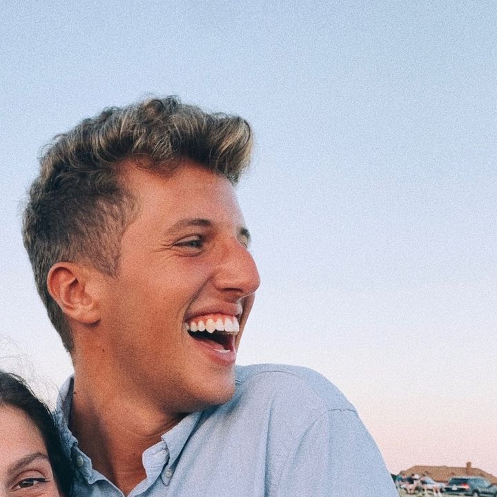 Profile Picture of Andrew Sivco (@andrewsivcosings) on Tiktok