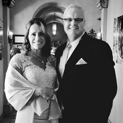 Profile Picture of John Dooley (@daddylongsnap) on Twitter