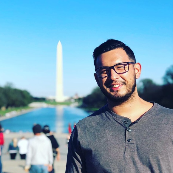 Profile Picture of Memo Bracamonte (@memo_bb) on Poshmark