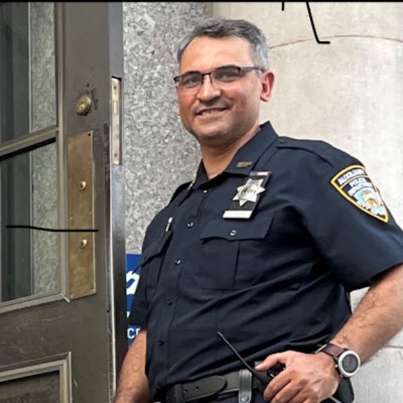 Profile Picture of Engin Yasmun (@enginyasmun) on Poshmark