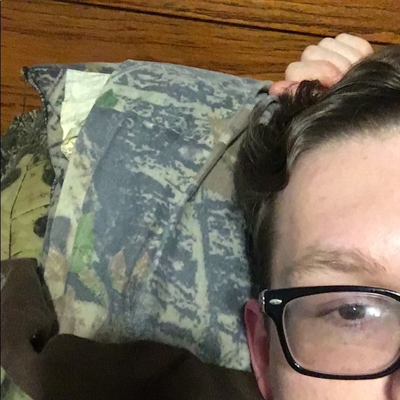 Profile Picture of Jesse Parker (@jessep_12) on Poshmark