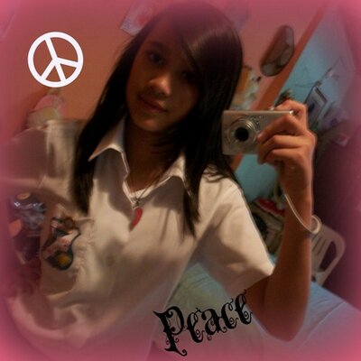 Profile Picture of Jeniffer Acosta (@JenifferAcosta1) on Twitter