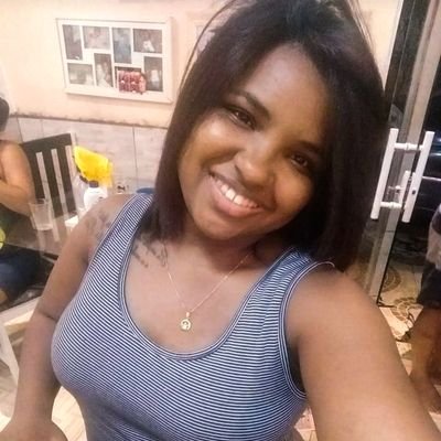 Profile Picture of Cassandra Dias (@CassandraDias12) on Twitter